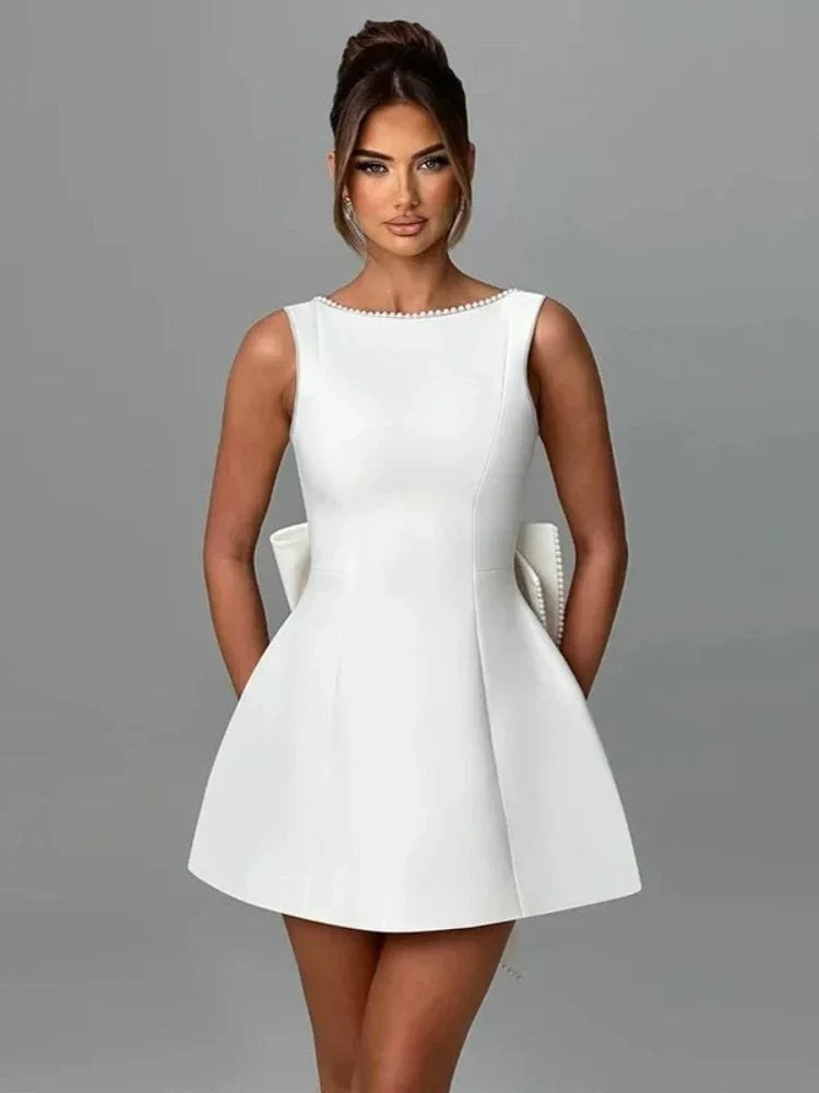 Robe invitée de mariage courte dos nu