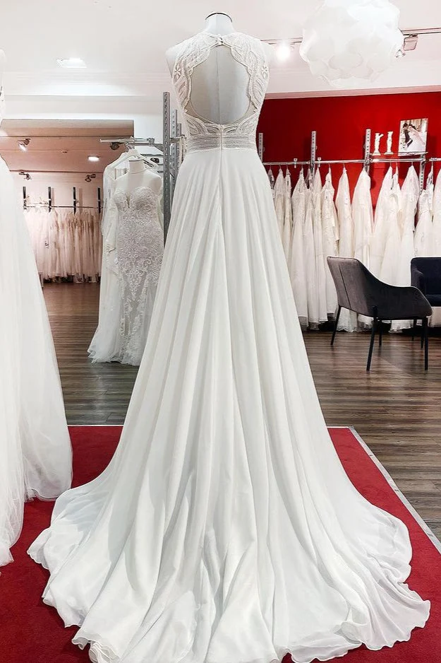 Robe de mariée longue en satin, coupe trapèze, dos nu, volants, appliques