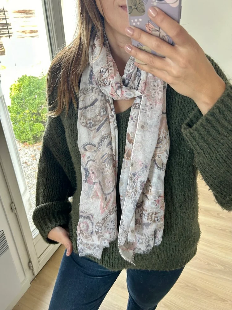 Foulard Tino arabesques