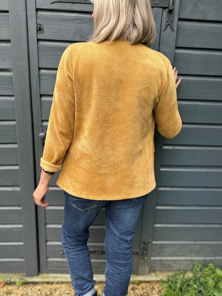 Veste tailleur en velours Sandra moutarde