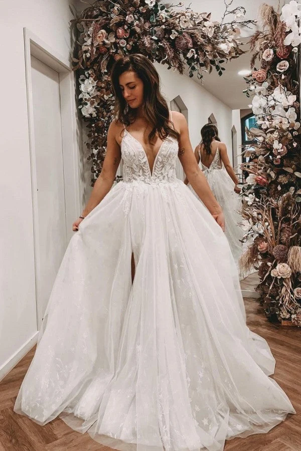 Robe de mariée sirène élégante, décolleté en cœur, manches et dentelle en tulle