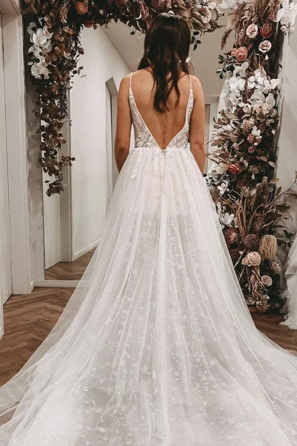 Robe de mariée sirène élégante, décolleté en cœur, manches et dentelle en tulle