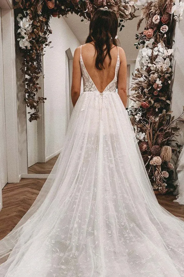 Robe de mariée sirène élégante, décolleté en cœur, manches et dentelle en tulle