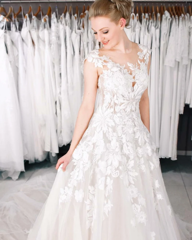 Robe de mariée sirène longue avec dentelle en tulle Robe de mariée élégante