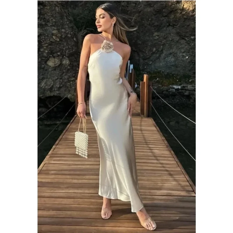 Robe invitée de mariage satin dos nu