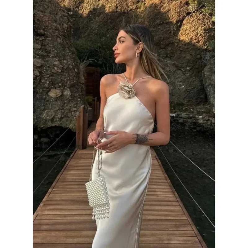 Robe invitée de mariage satin dos nu