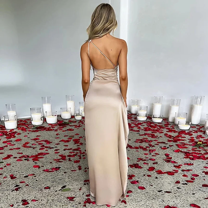 Robe de soirée mariage fendue asymétrique satin