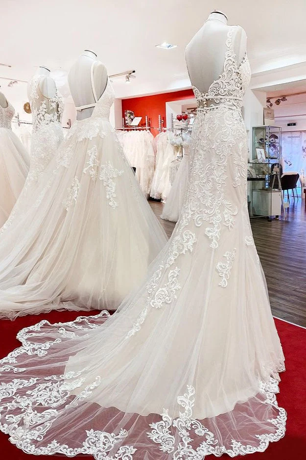 Robe de mariée sirène élégante sans manches, dos nu, en tulle et dentelle, pour une mariée élégante