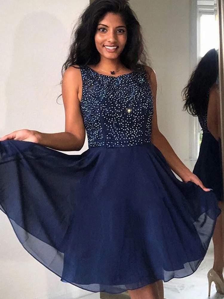 Jolie robe de bal courte bleu marine à perles, coupe trapèze, pour le bal de fin d'année