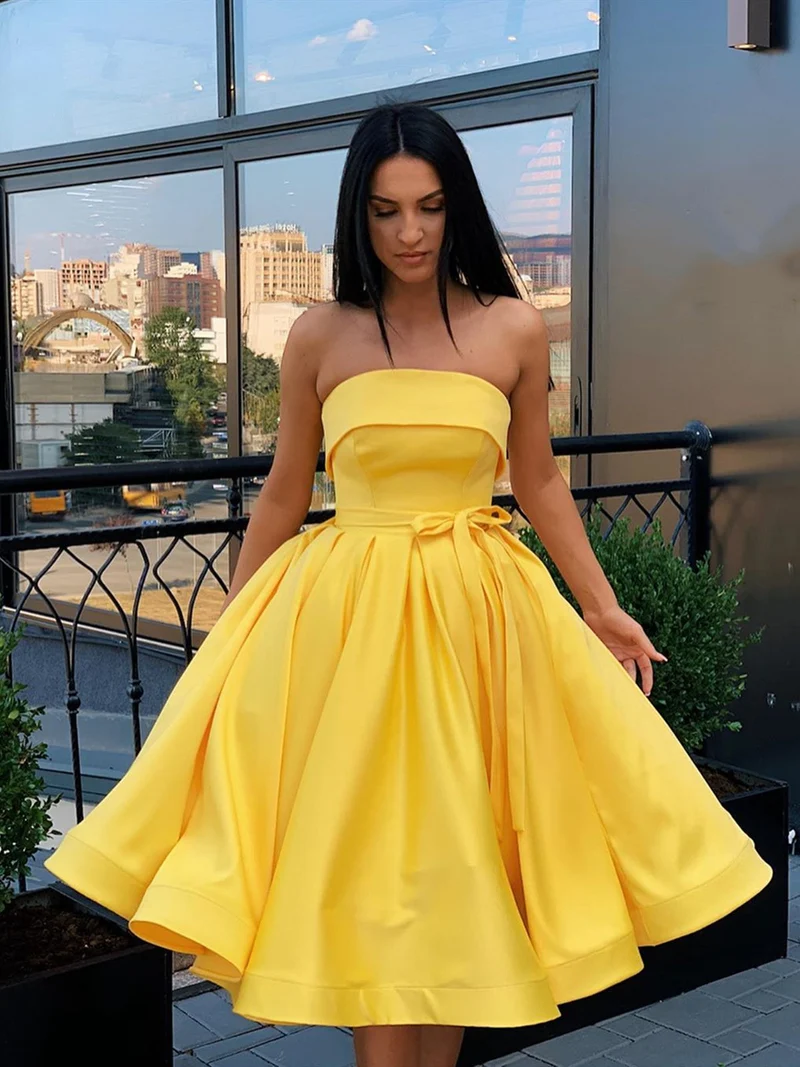 Robe de bal courte rose jaune sans bretelles, coupe trapèze : robe de soirée formelle sans bretelles pour remise de diplômes