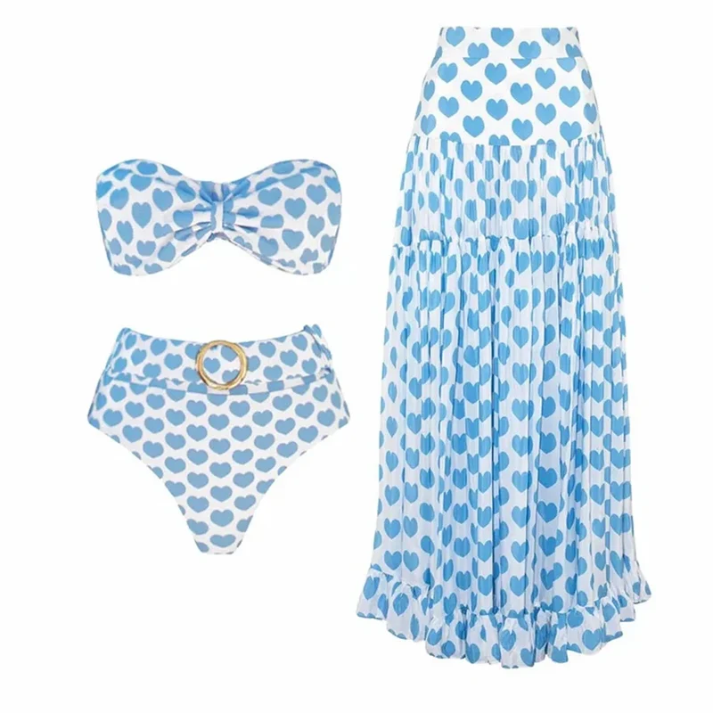 Ensemble de plage jupe et maillot de bain
