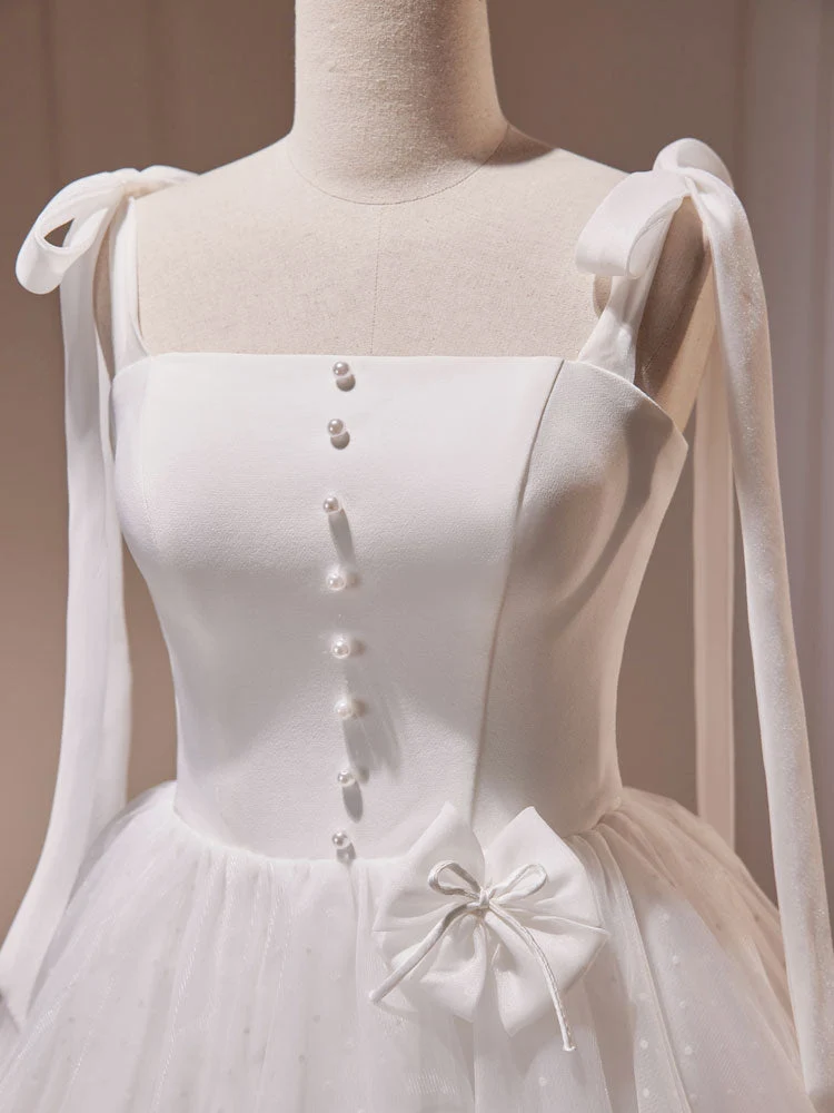 Adorable robe de soirée blanche courte en tulle
