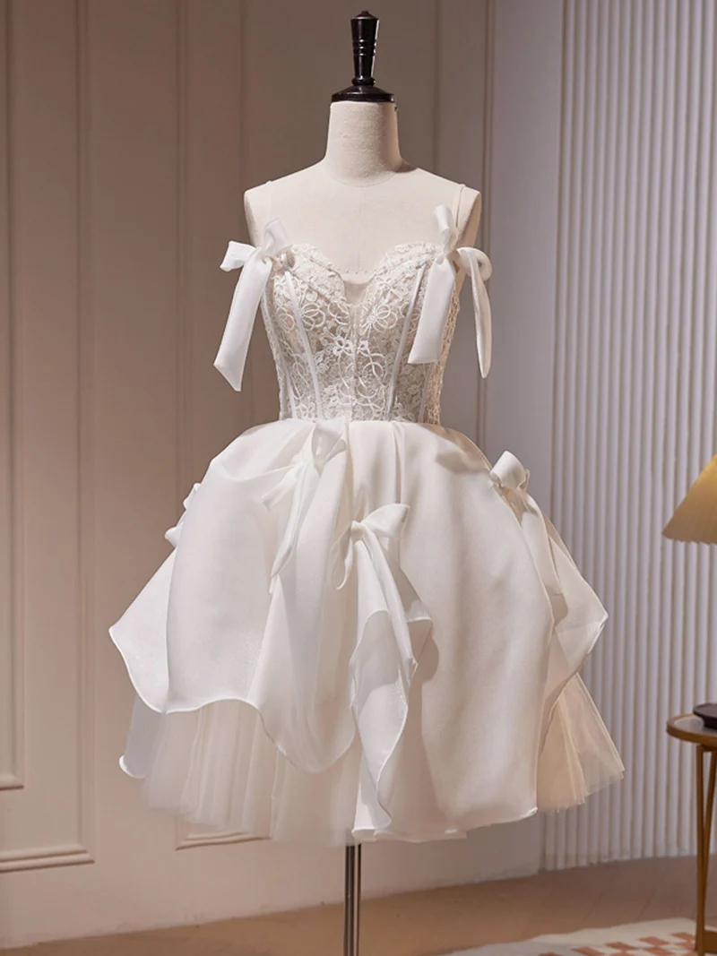 Voir à travers la dentelle haut robe de soirée courte blanche