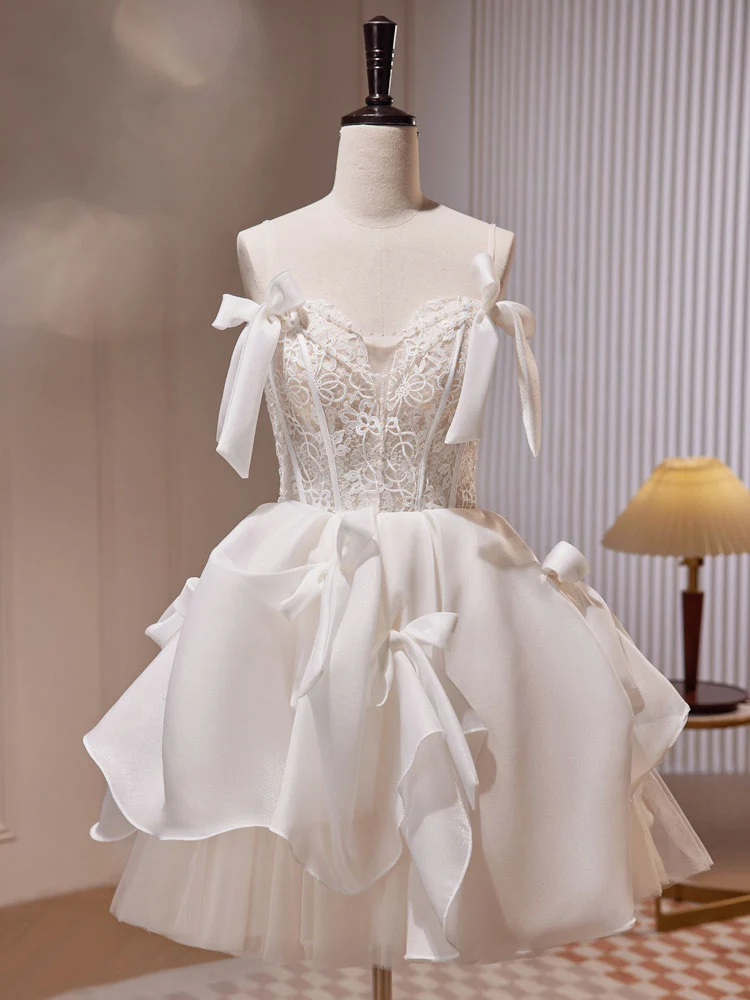 Voir à travers la dentelle haut robe de soirée courte blanche