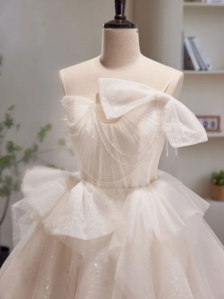 Robe de soirée courte blanche sans bretelles