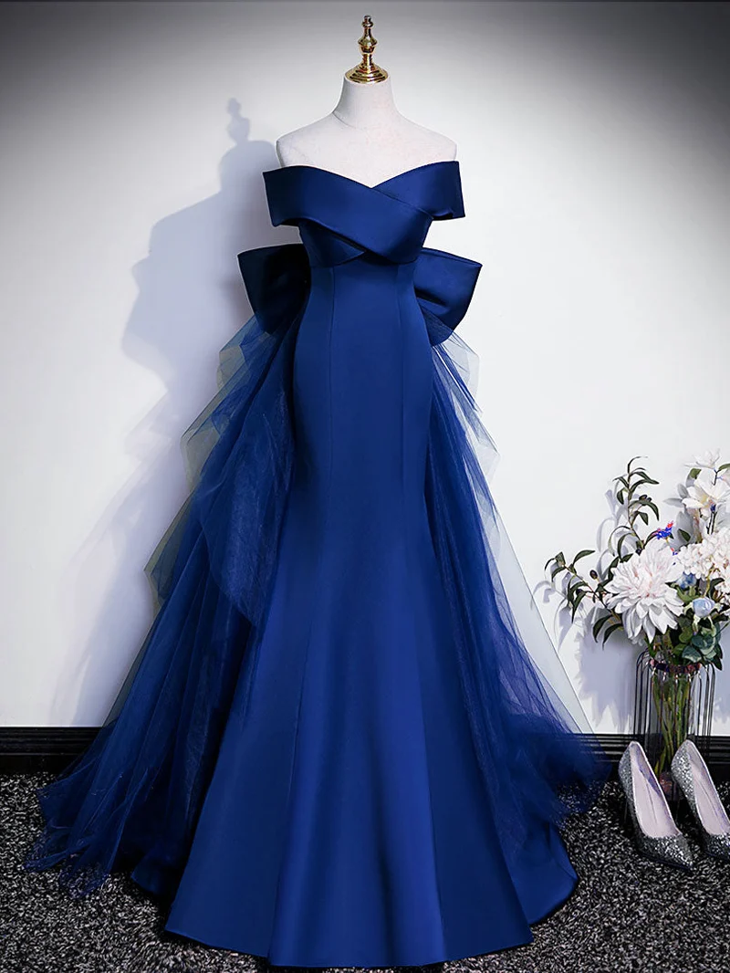 Robe formelle sirène bleu royal à épaules dénudées et col superposé