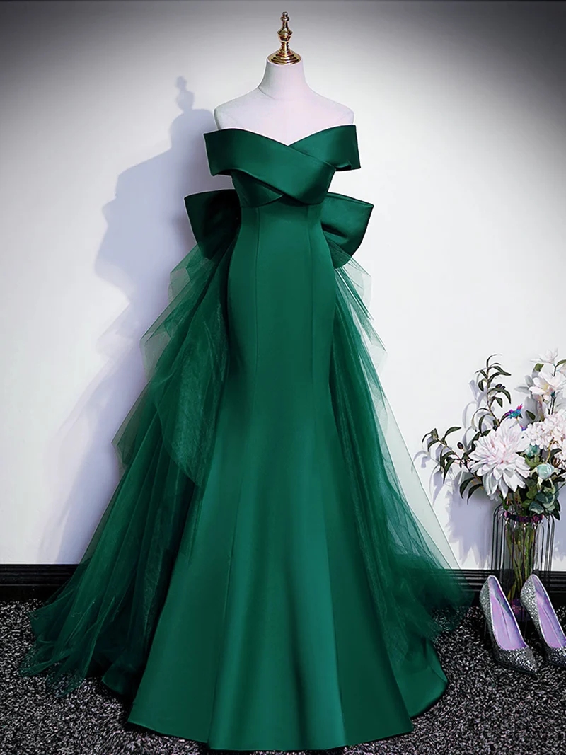 Robe formelle sirène bleu royal à épaules dénudées et col superposé