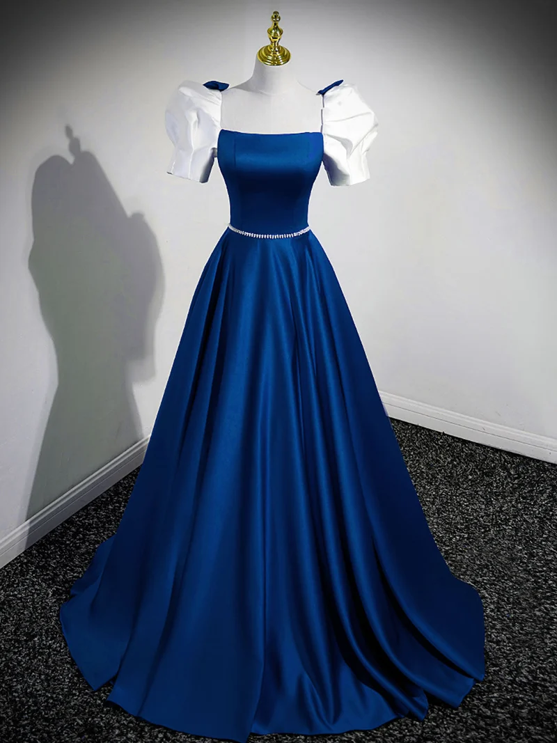 Robe de bal longue trapèze vert émeraude à col carré
