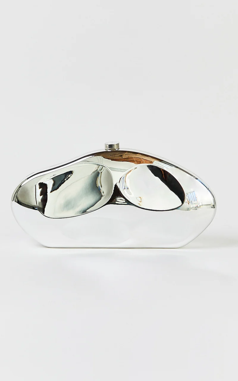 Mia Bag - Hammered Clutch Bag in Silver