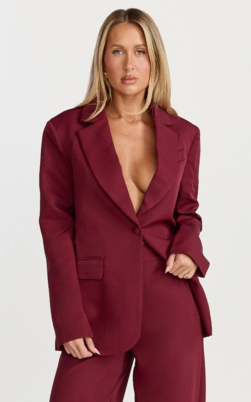 Selena Blazer - Oversized Single Breasted Blazer in Wine