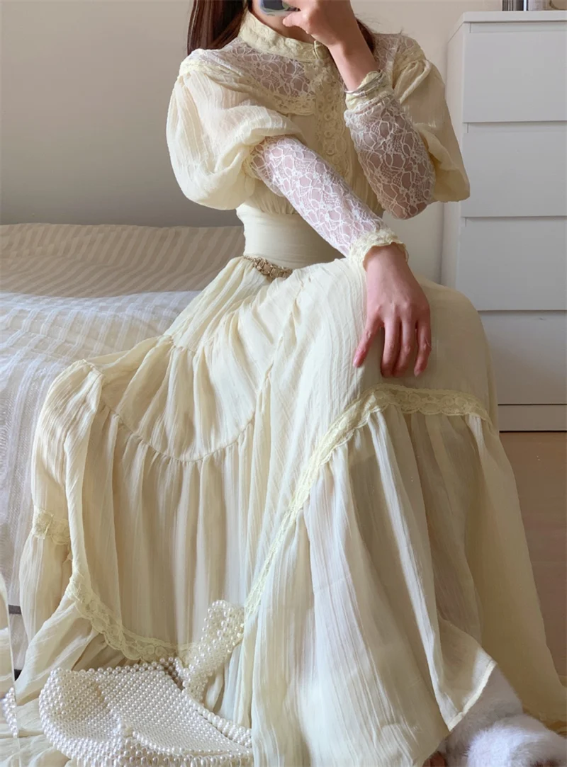 Robe longue vintage à l'ancienne à manches longues