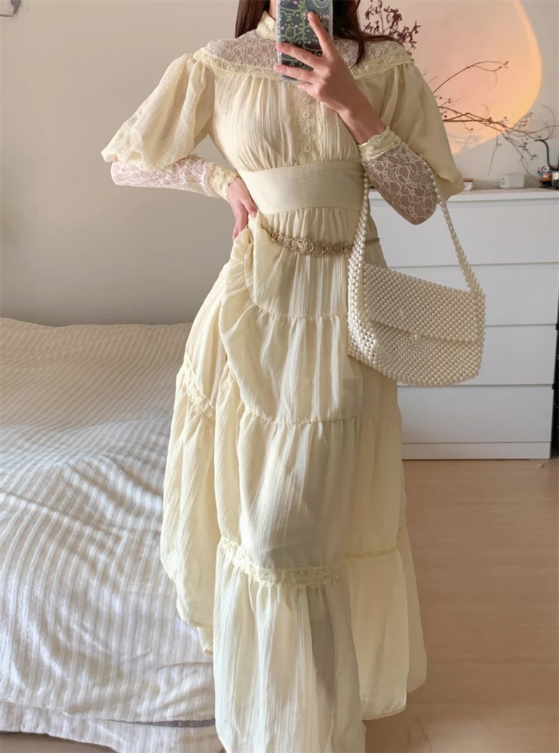 Robe longue vintage à l'ancienne à manches longues