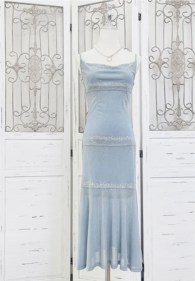 Robe mi-longue sirène étoilée bleu ciel