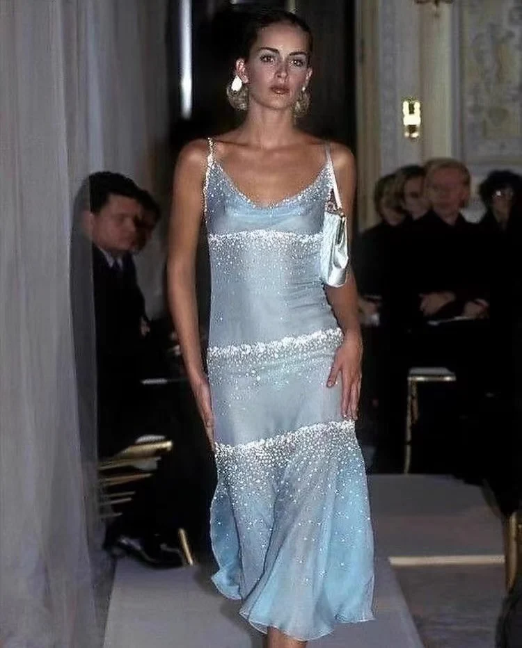 Robe mi-longue sirène étoilée bleu ciel