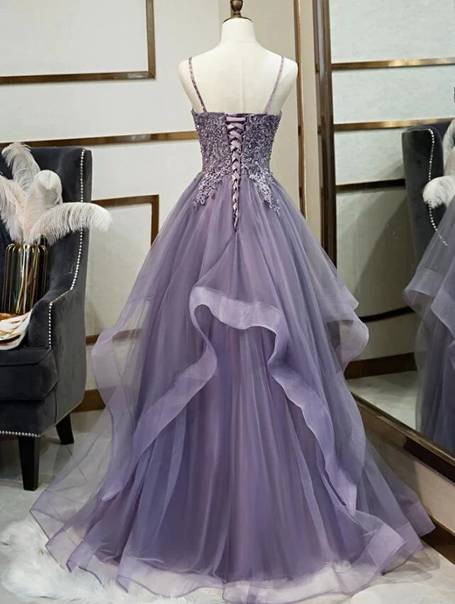 Robe de bal en dentelle avec jupe à volants, nouvelle collection 2024