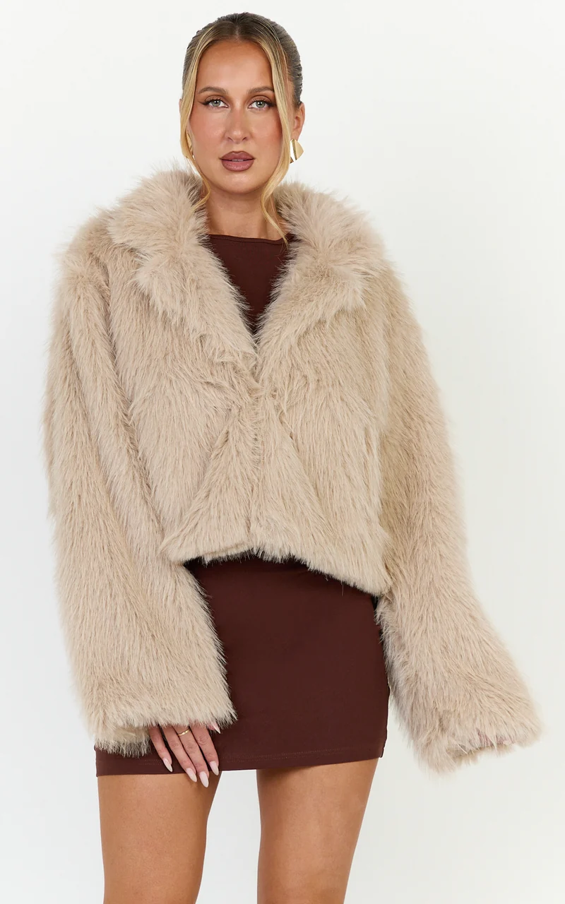 Charisse Coat - Oversized Crop Faux Fur Coat in Light Brown