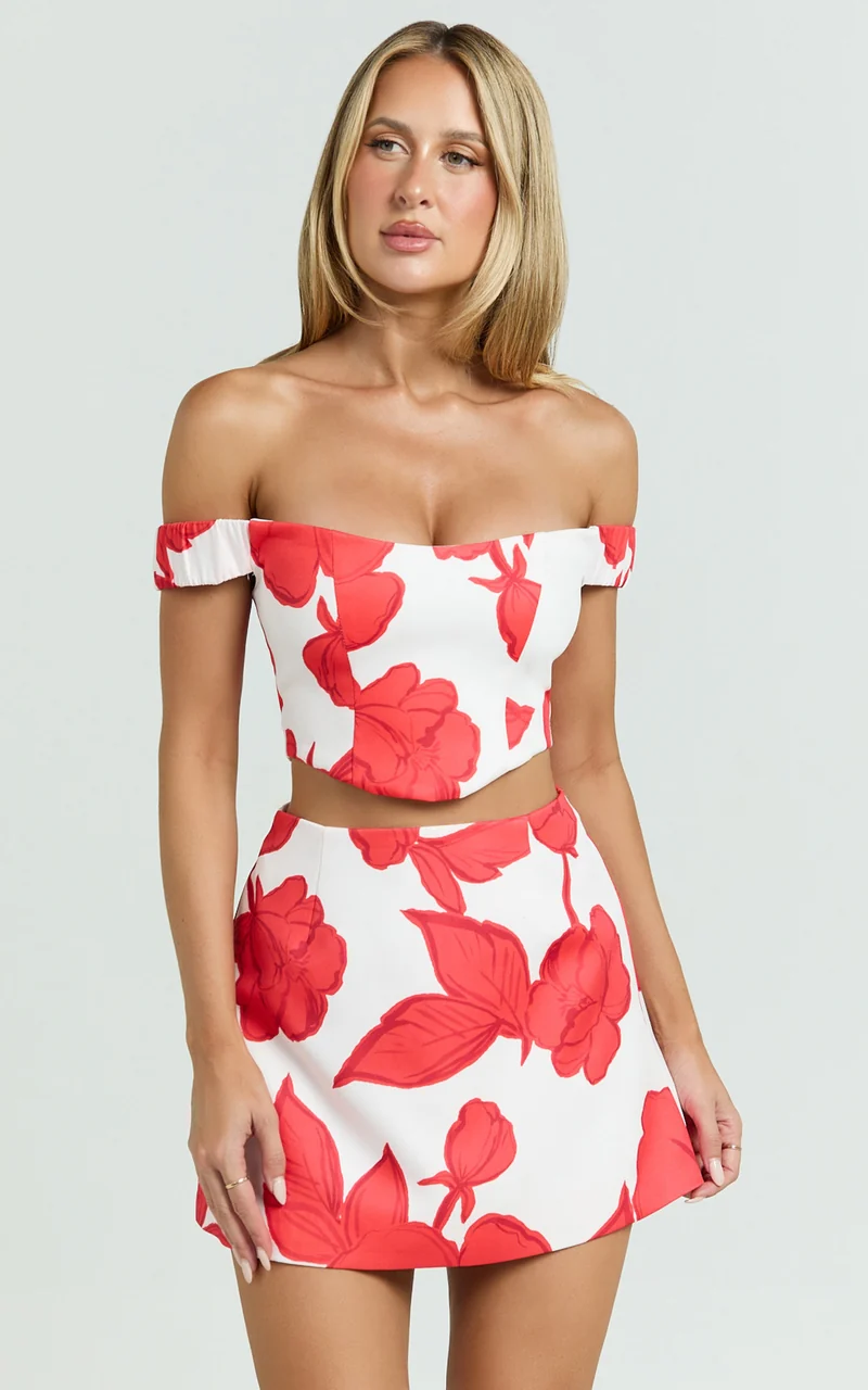 Darcy Top - Off Shoulder Printed Corset Top in Bouquet Di Fiori