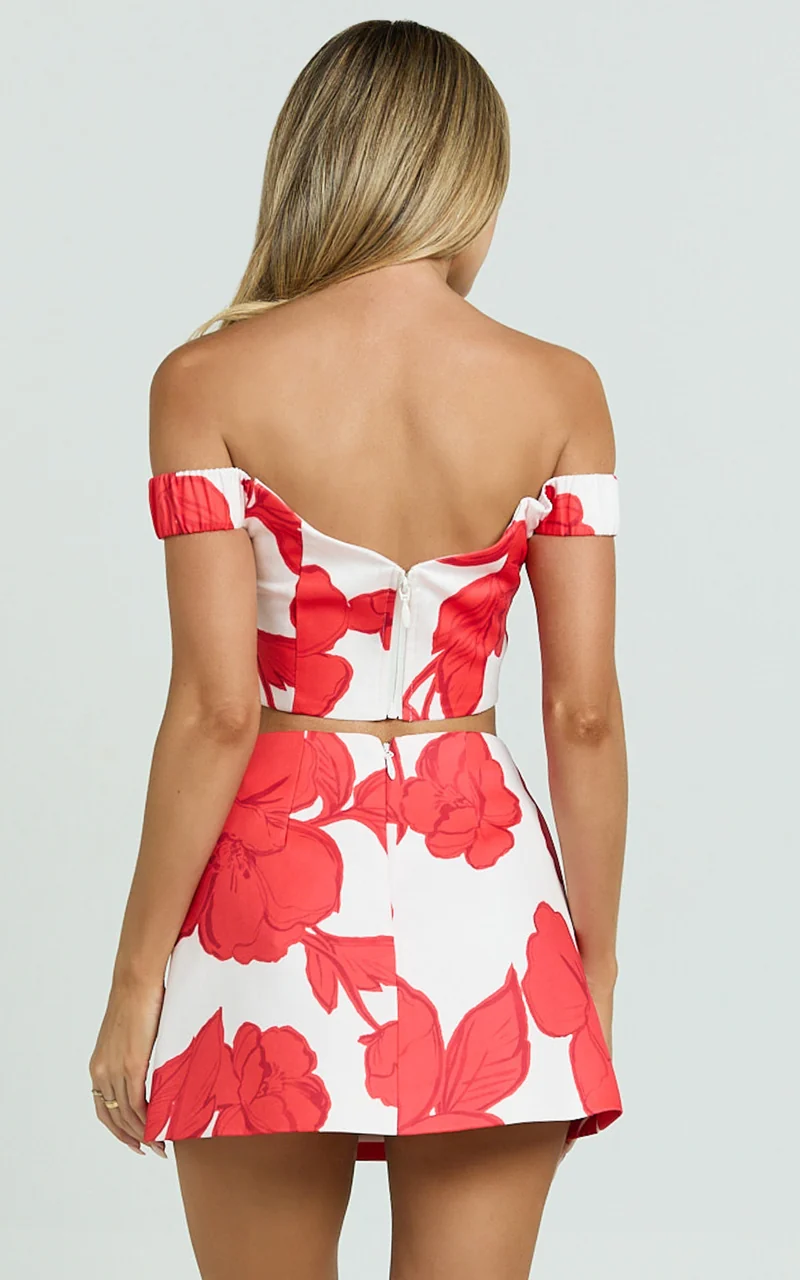 Darcy Top - Off Shoulder Printed Corset Top in Bouquet Di Fiori