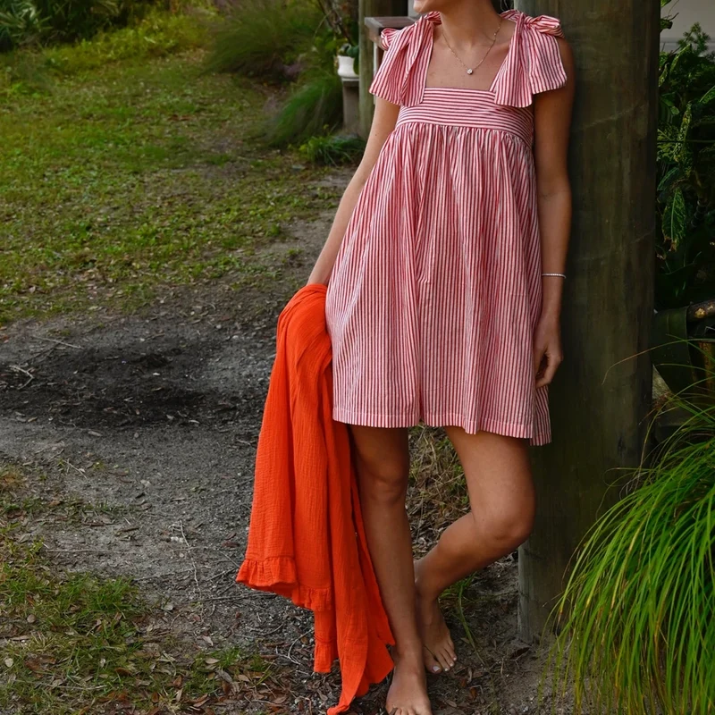 Robe courte tendance estivale