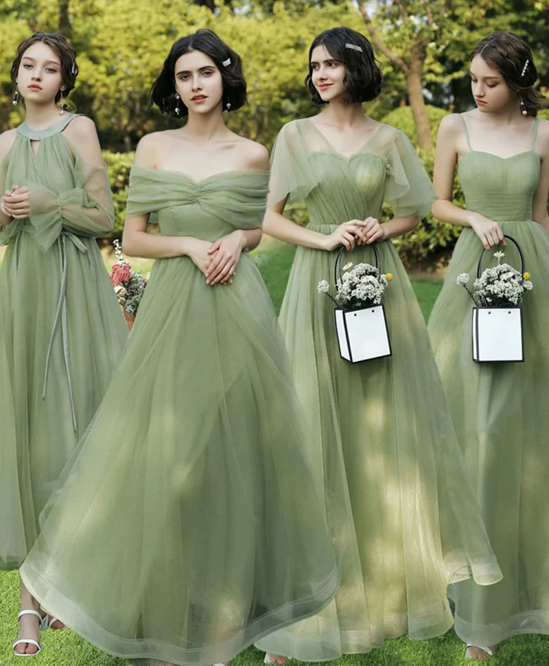 Robes de demoiselle d'honneur en tulle dépareillées vert sauge