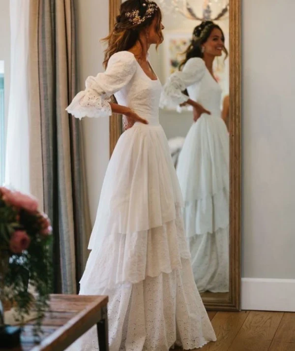 Robe de mariée longue vintage avec manches