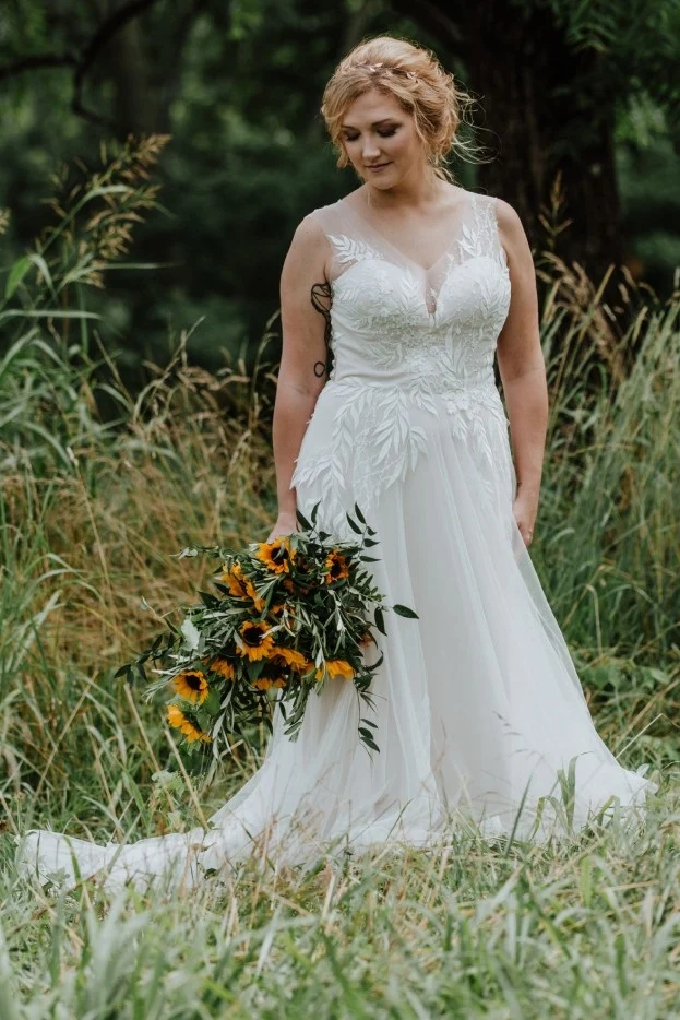 Robe de mariée de campagne rustique avec haut en dentelle