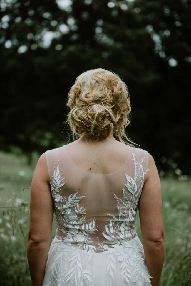 Robe de mariée de campagne rustique avec haut en dentelle