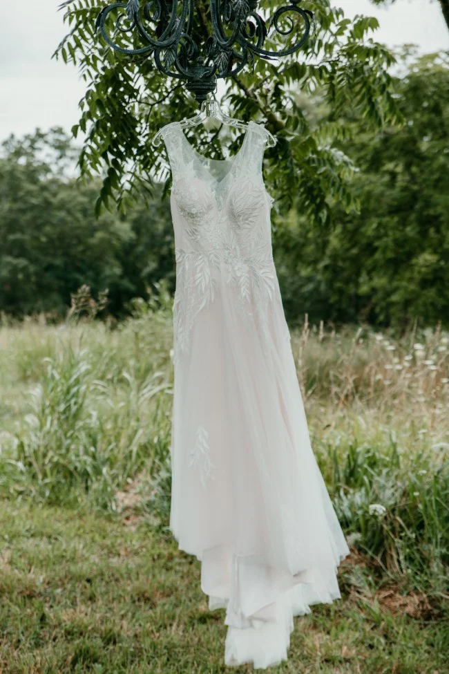 Robe de mariée de campagne rustique avec haut en dentelle