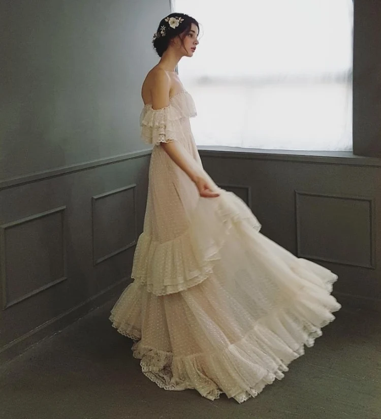 Robe de mariée bohème vintage à pois