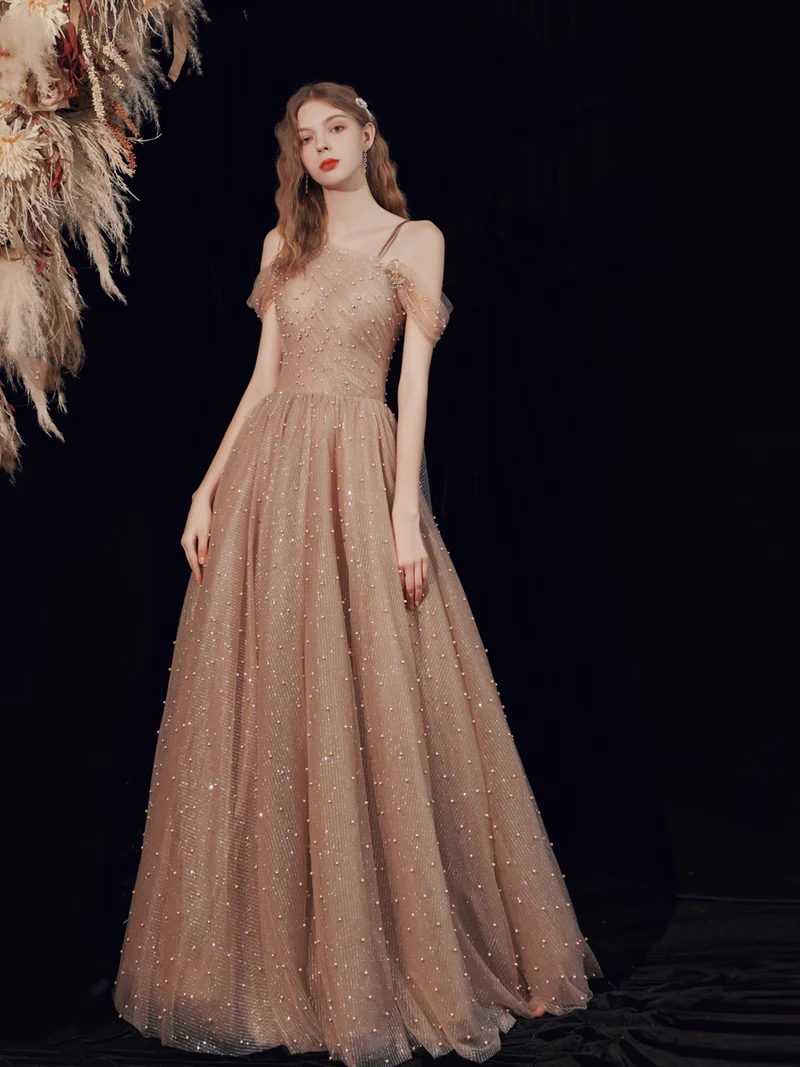 Robe de bal longue en tulle champagne