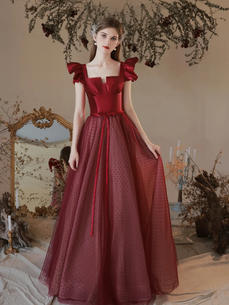 Robe de bal princesse marron à pois