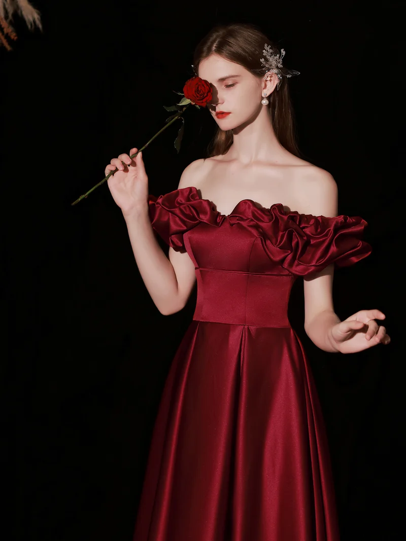 Robe de bal princesse Cendrillon bordeaux, robe de bal