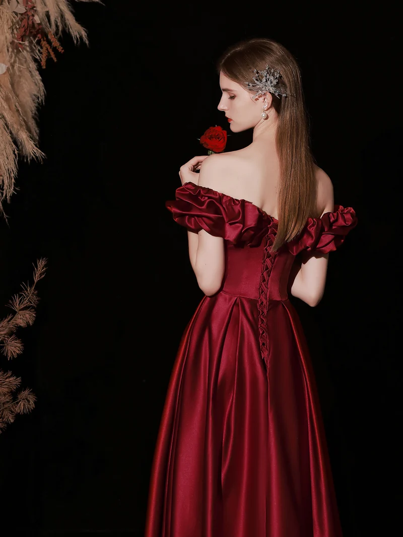 Robe de bal princesse Cendrillon bordeaux, robe de bal