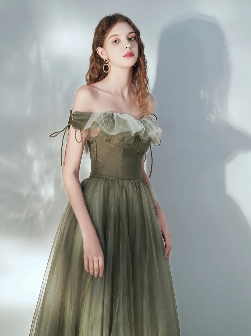 Robe de bal longue de conte de fées en tulle vert olive