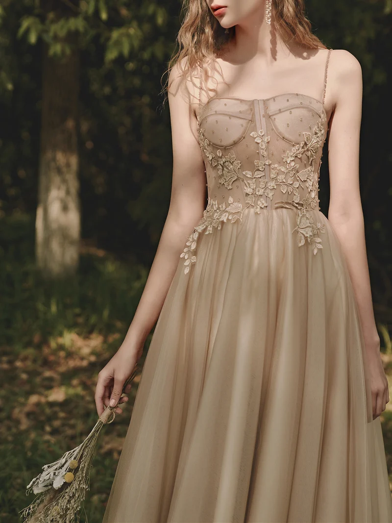 Robe de bal fluide champagne rustique robe de mariée longue