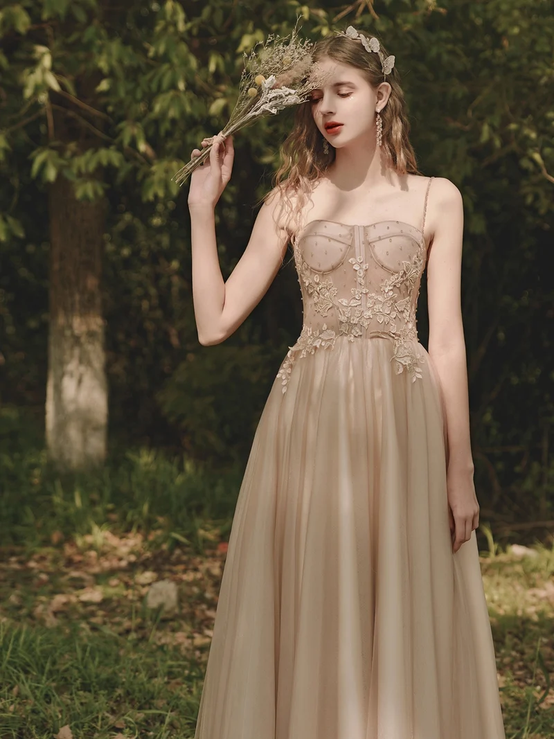 Robe de bal fluide champagne rustique robe de mariée longue