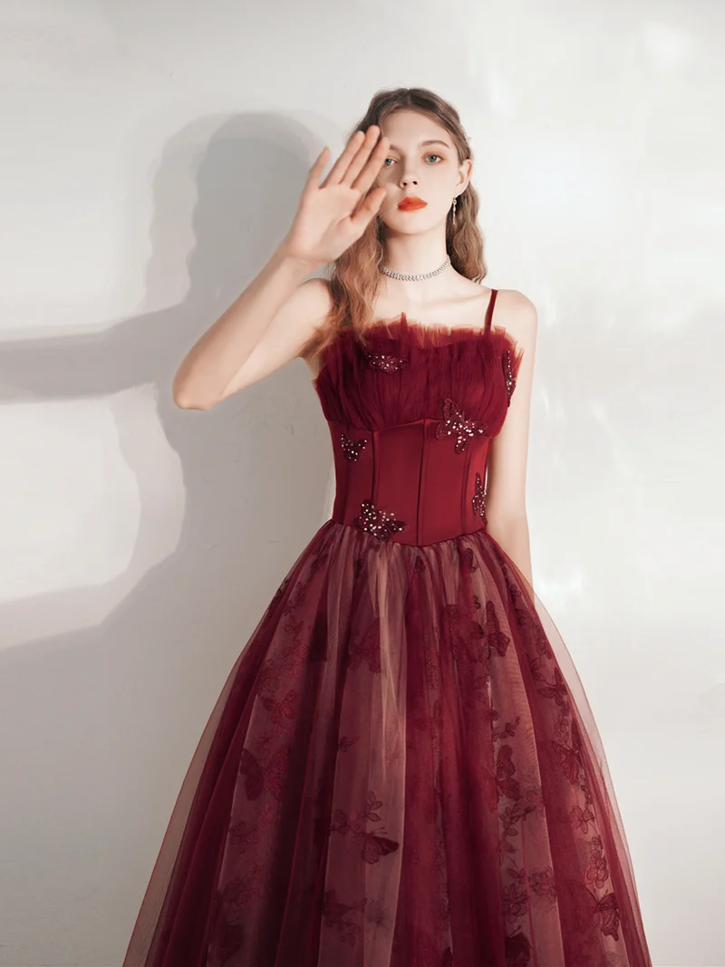 Robe de bal longue marron unique