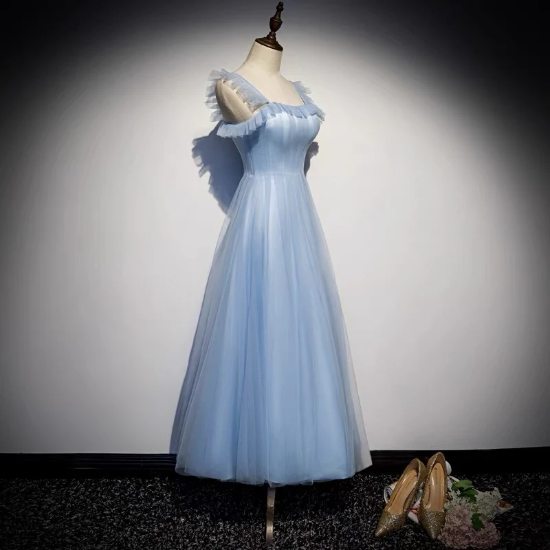 Robe de bal en tulle bleu clair longueur cheville