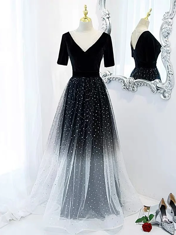 Robe de bal noire dégradée à demi-manches