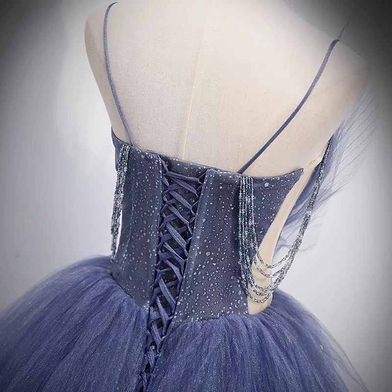 Robe de bal princesse robe de bal à plusieurs niveaux bleu poussiéreux